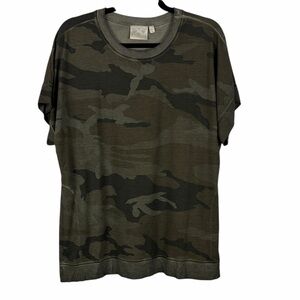 Dantelle Camo Print Short Sleeve Sweatshirt Top Size XL NWT
